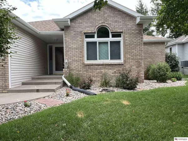 2840 N 81st Street, Lincoln, NE 68507