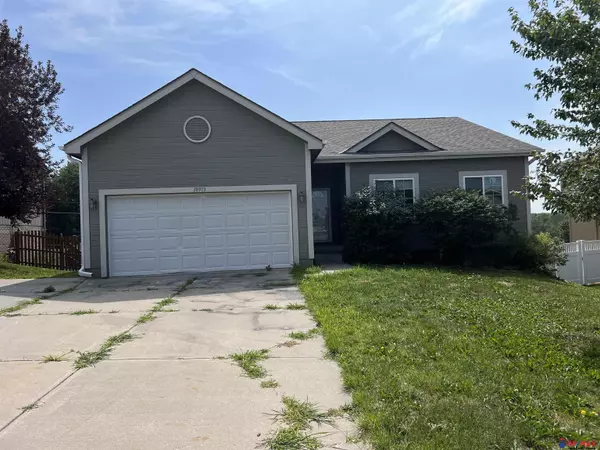 10913 S 25 Avenue, Bellevue, NE 68123-0000