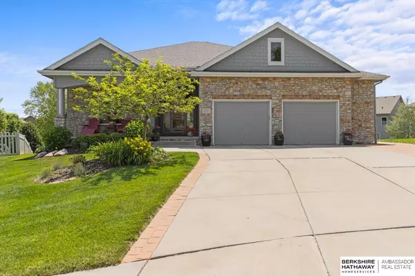 Omaha, NE 68116,15455 Jaynes Circle