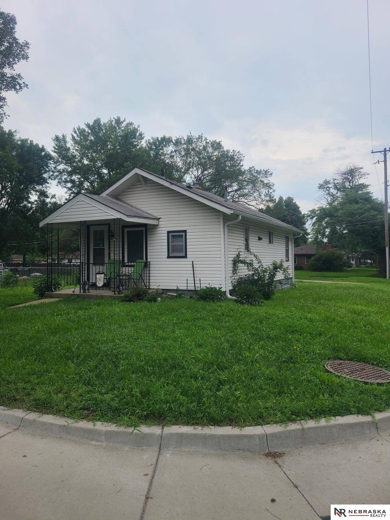 Lincoln, NE 68503,3294 Hitchcock Street