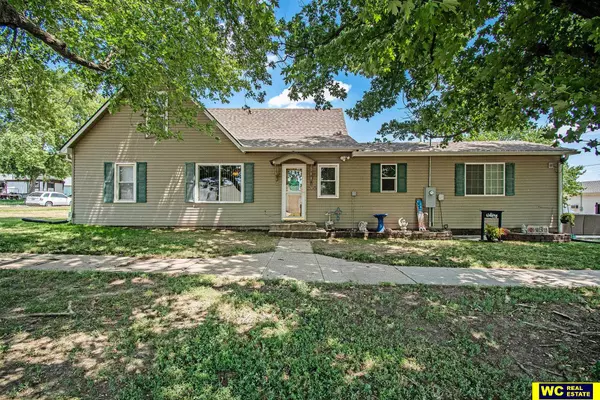 205 Linn Street, Kennard, NE 68034