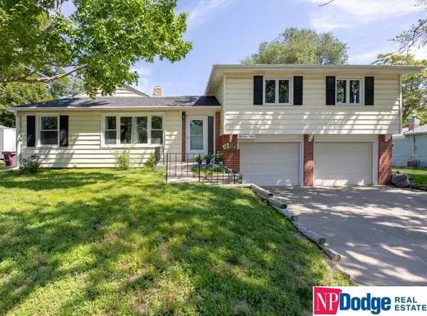 5130 Randolph Street, Lincoln, NE 68510