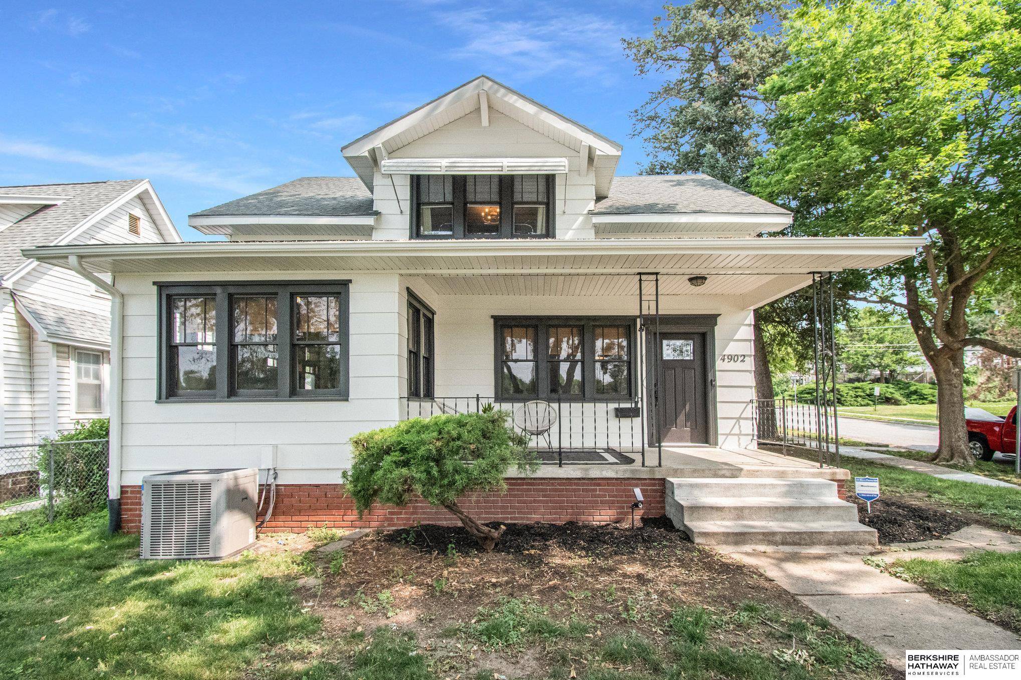 4902 Walnut Street, Omaha, NE 68106