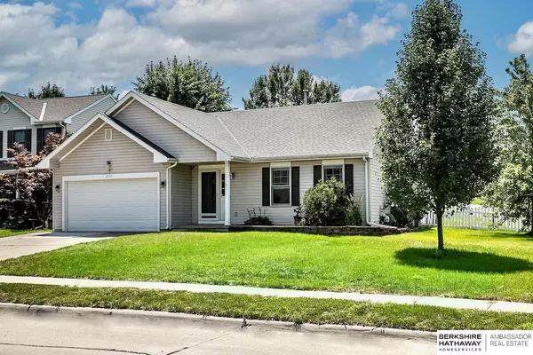 2917 Arrowhead Lane, Bellevue, NE 68123