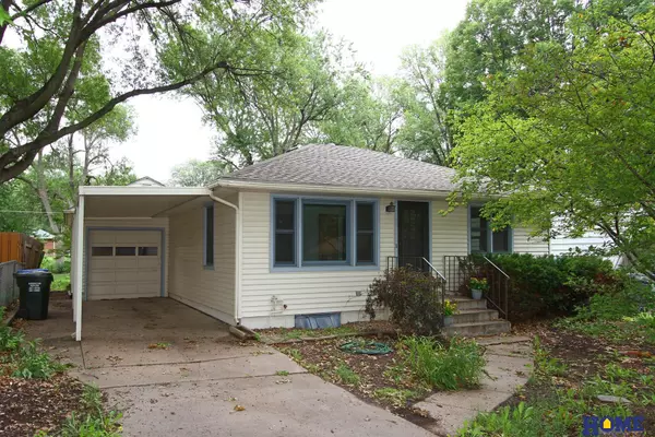 Lincoln, NE 68506,2236 S 58th Street