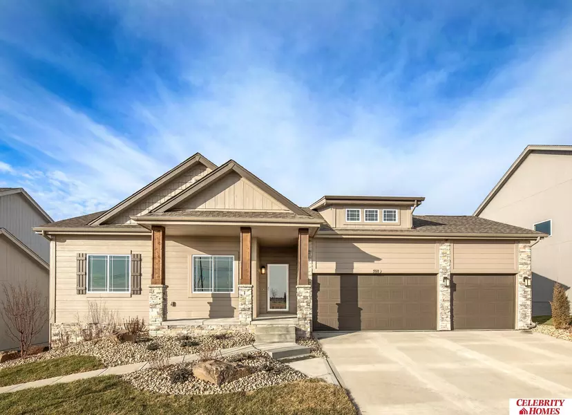 6005 N 183 Street, Elkhorn, NE 68022