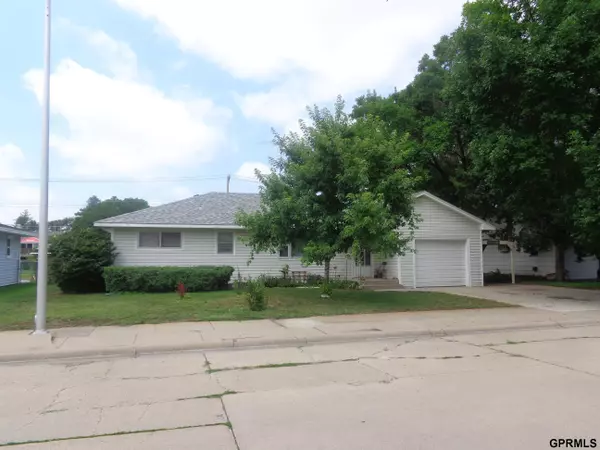 Lexington, NE 68850,1107 N PIERCE Street