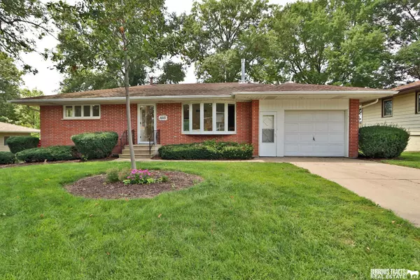 1015 Walnut Street, Syracuse, NE 68446