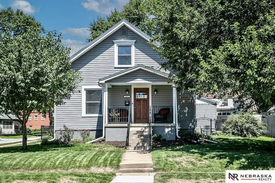 5652 Ohio Street, Omaha, NE 68104