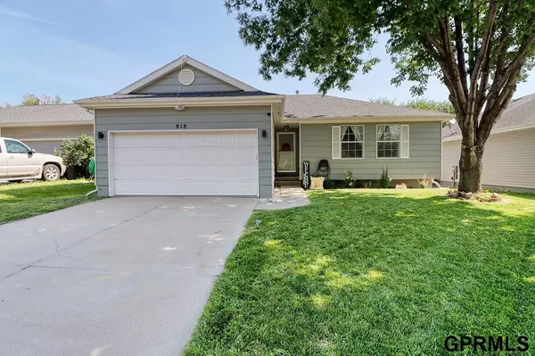 Lincoln, NE 68521,818 Westward Road