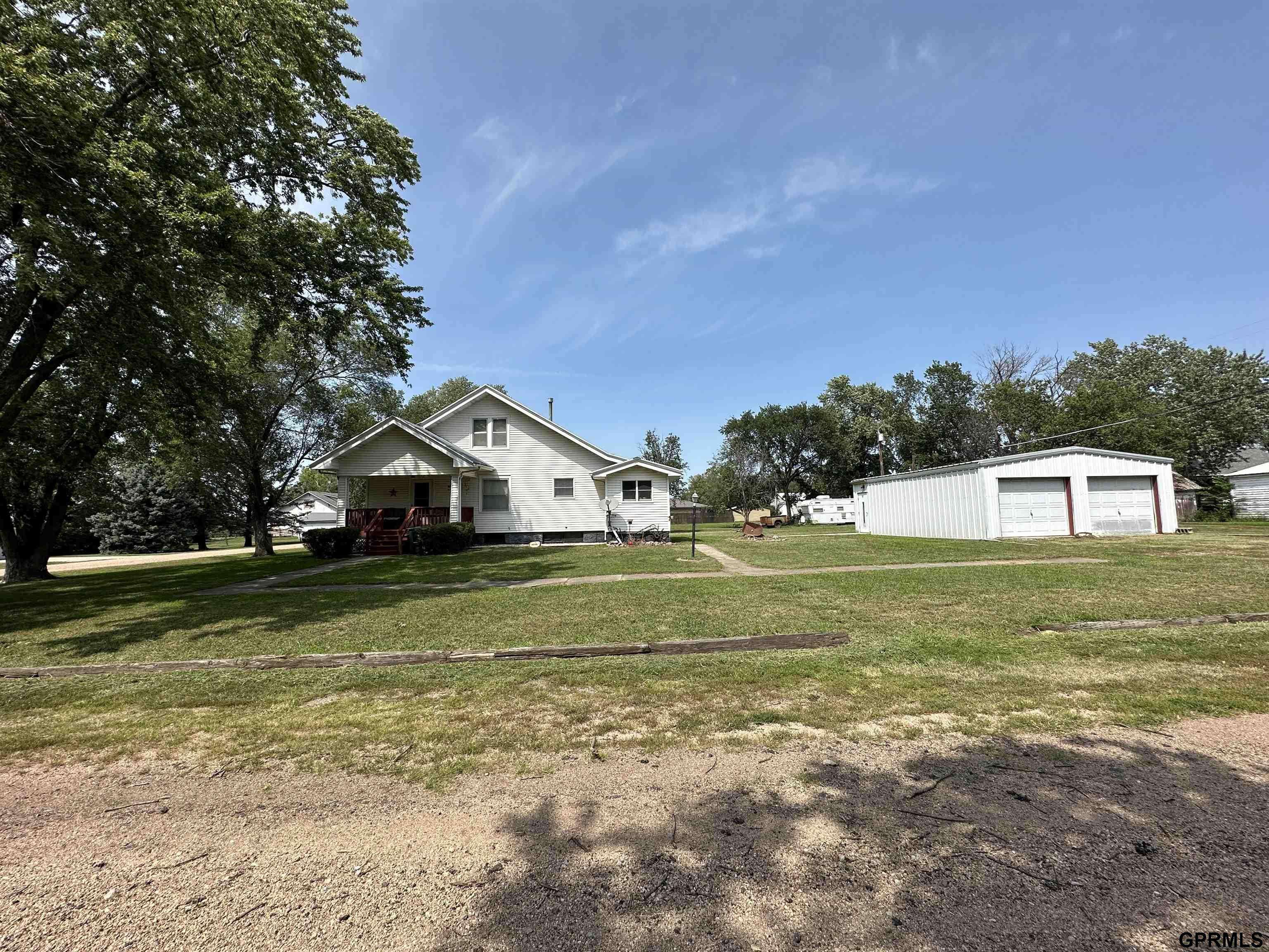 309 W Sumac Street, Western, NE 68464