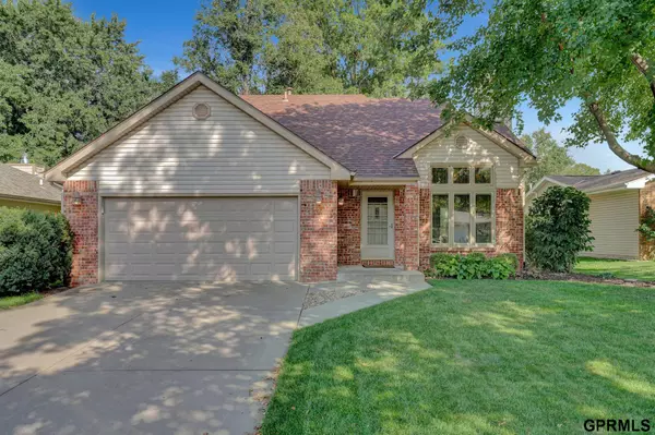 5424 Sugarberry Court, Lincoln, NE 68516