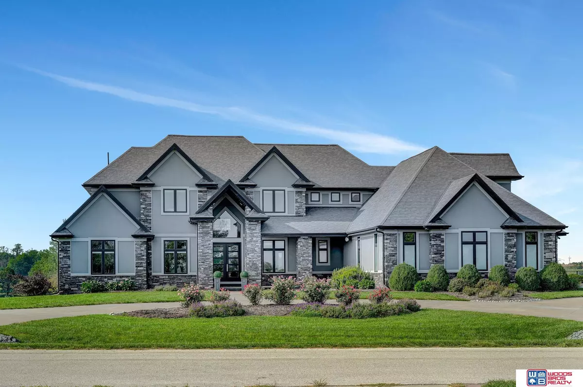 Roca, NE 68430,14011 Brush Creek Place