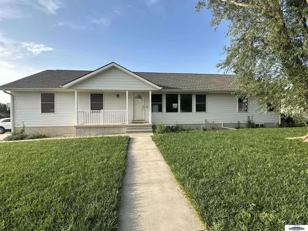 Hickman, NE 68372,900 Waterlily Court