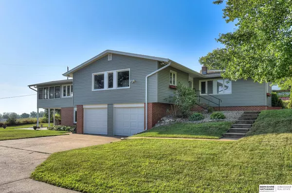 1212 S 16 Street, Blair, NE 68008