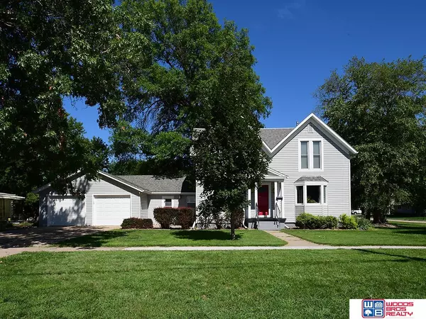 816 Chestnut Street, Friend, NE 68359