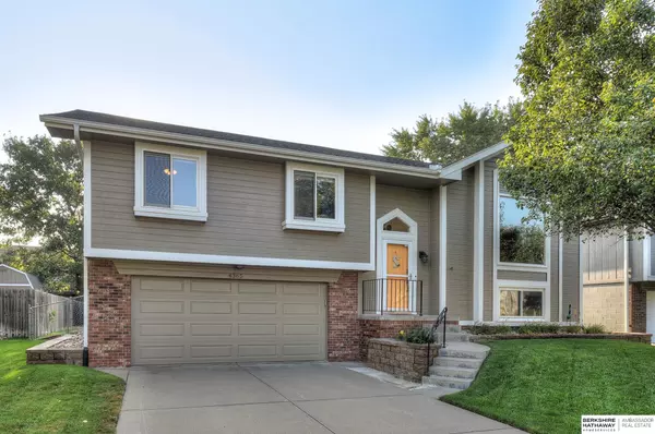 4365 S 146 Street, Omaha, NE 68137