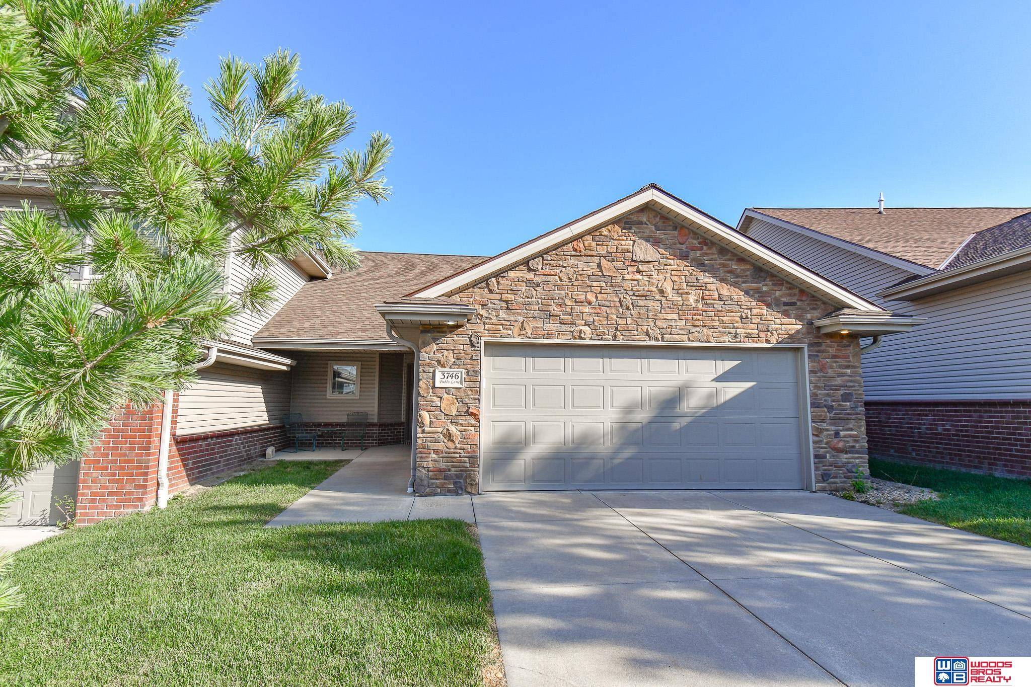 3746 Pablo Lane, Lincoln, NE 68516