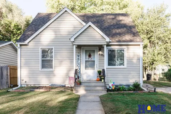 2709 N Cotner Boulevard, Lincoln, NE 68507