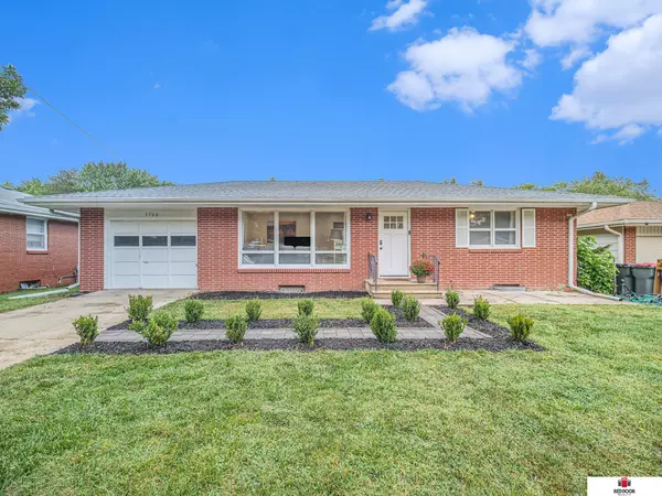 5700 Wilshire Boulevard, Lincoln, NE 68505