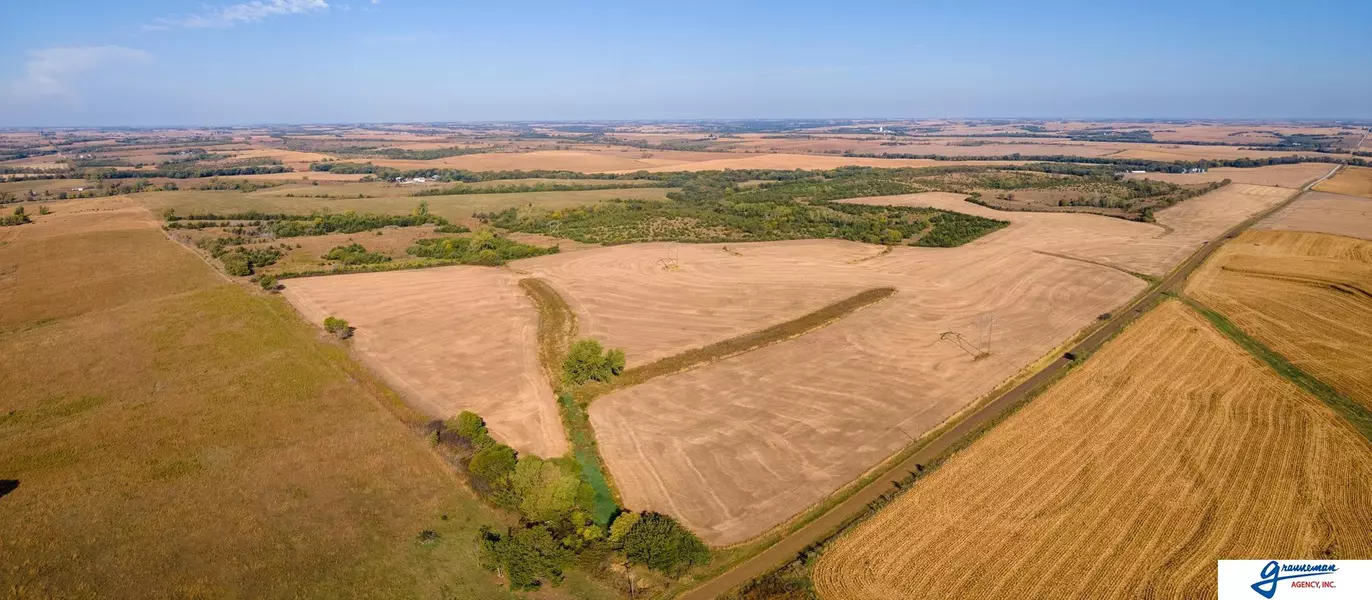 736 Rd & 617 Avenue, Cook, NE 68329