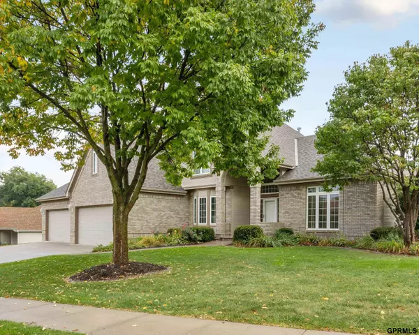 Papillion, NE 68133,4605 Crestview Drive