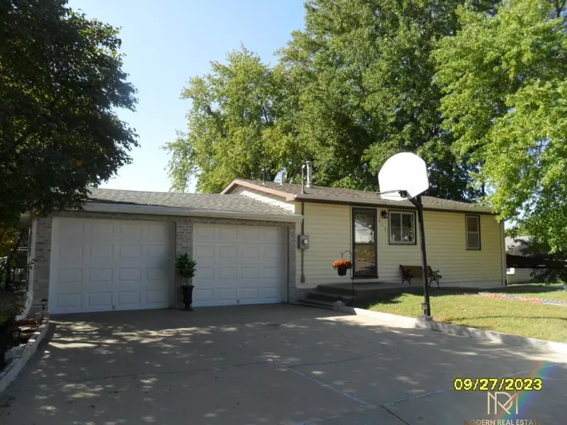 820 N 9th Street, Nebraska City, NE 68410