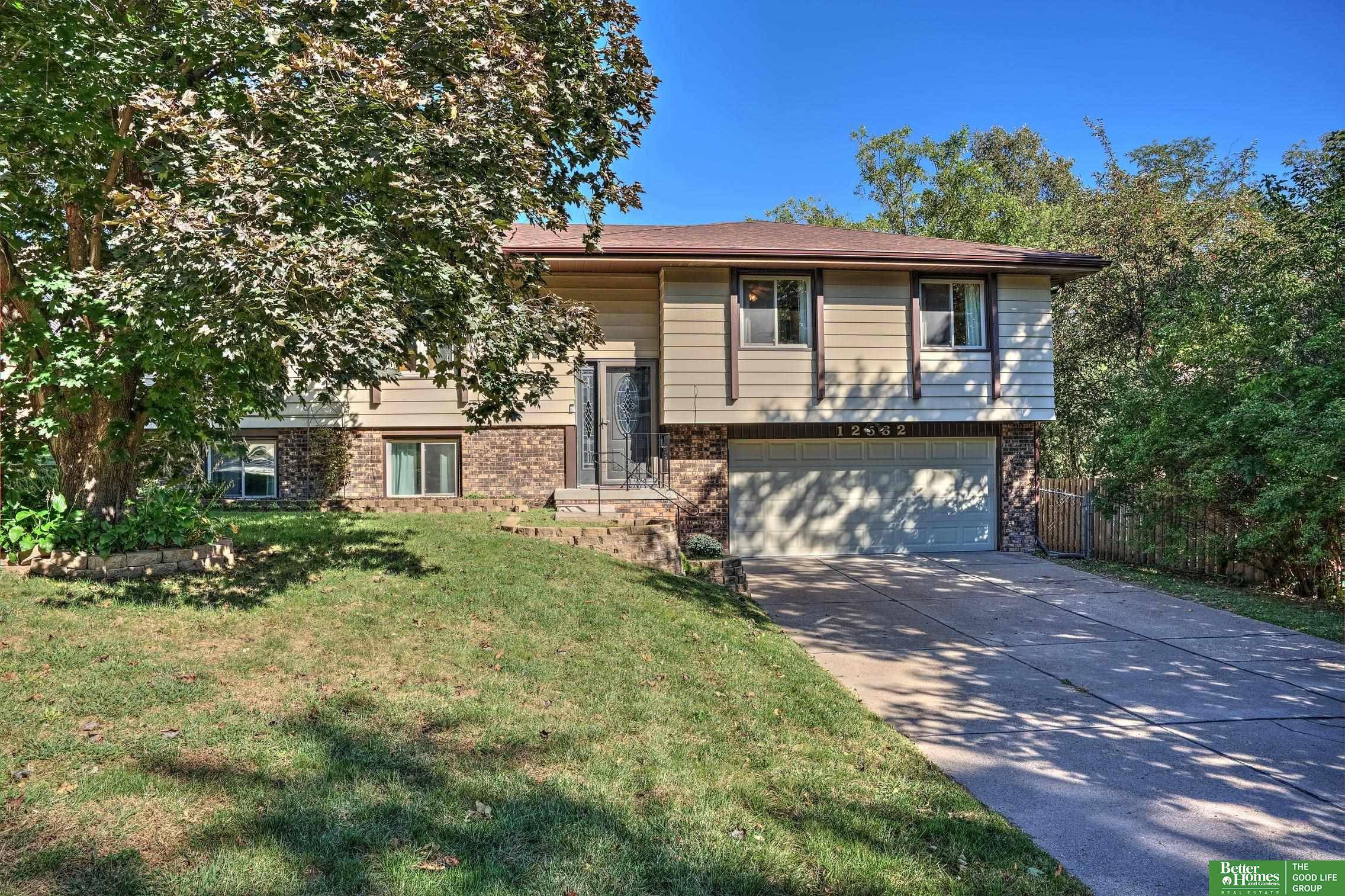 12562 Ohio Circle, Omaha, NE 68164