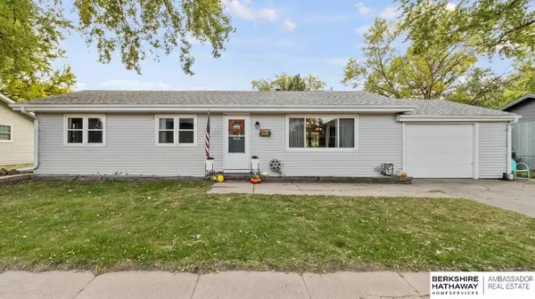 307 W Whittingham Street, Valley, NE 68064