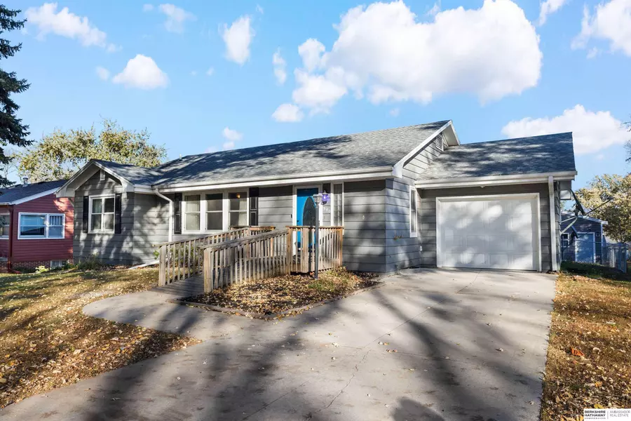 540 N 6th Street, Arlington, NE 68002