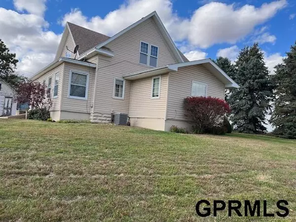 Ashland, NE 68003,773 Ashland Road