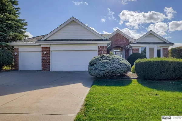 Omaha, NE 68164,14127 Eagle Run Drive