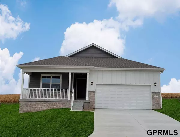 12664 S 204th Avenue, Gretna, NE 68028