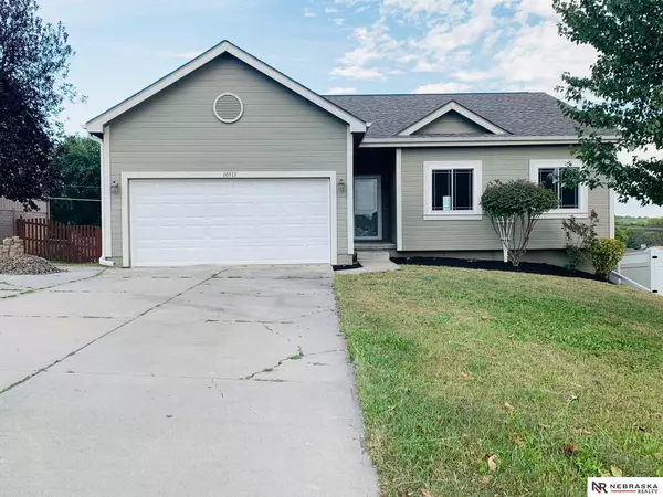 10913 S 25th Avenue, Bellevue, NE 68123