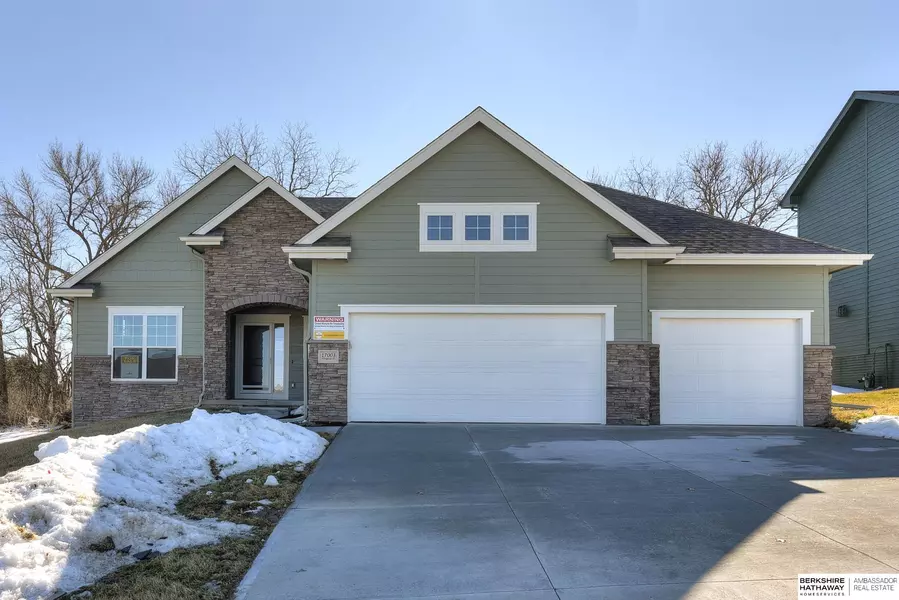 17003 Abigail Street, Omaha, NE 68007