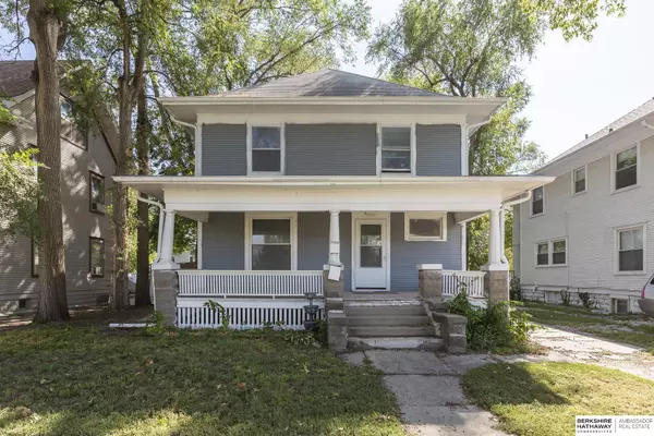 3009 Holdrege Street, Lincoln, NE 68503