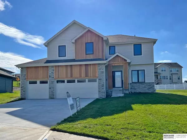 10219 Pintail Drive, Papillion, NE 68046