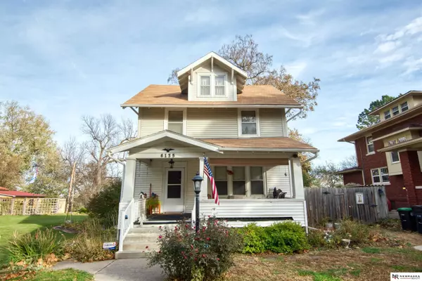 6135 Florence Boulevard, Omaha, NE 68110