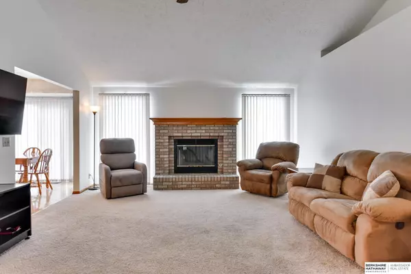 Papillion, NE 68133,303 Fleetwood Drive