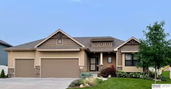 10413 S 106th Street, Papillion, NE 68046