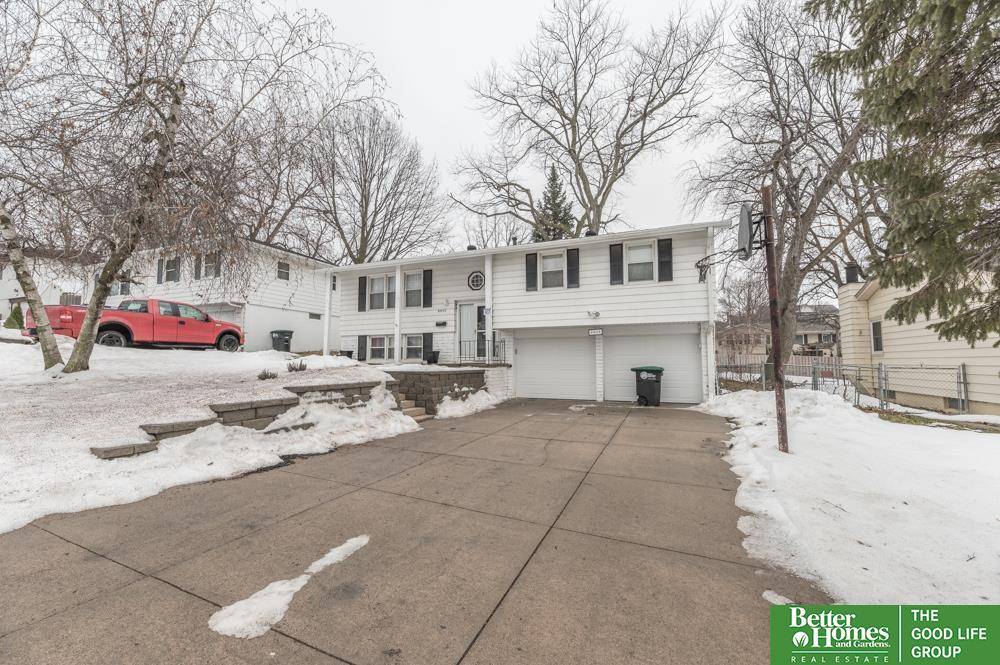 Ralston, NE 68127,8805 Ohern Street