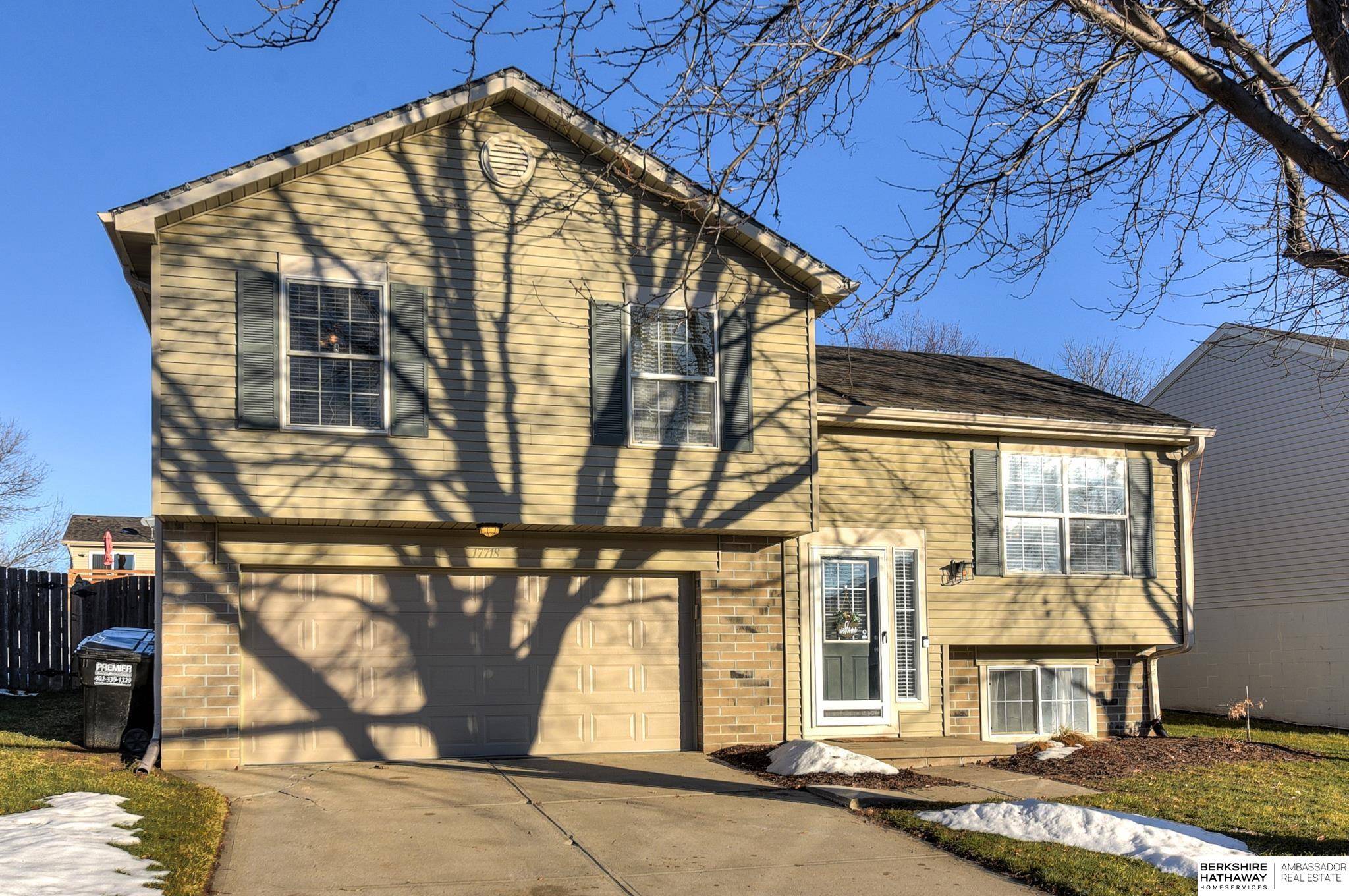 17718 Olive Street, Omaha, NE 68136