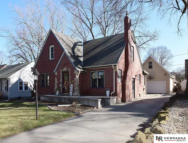 Lincoln, NE 68502,1627 Otoe Street