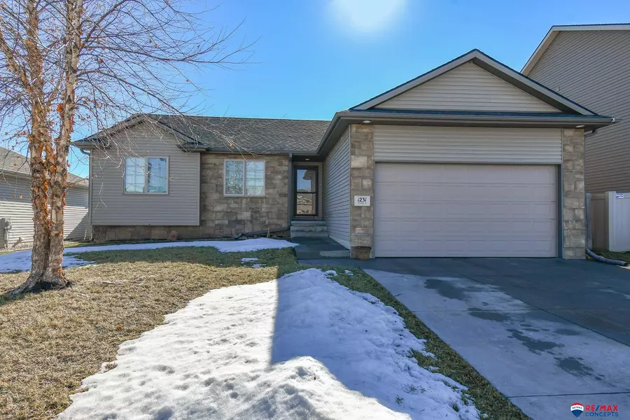 1231 Hawkfly Road, Lincoln, NE 68521