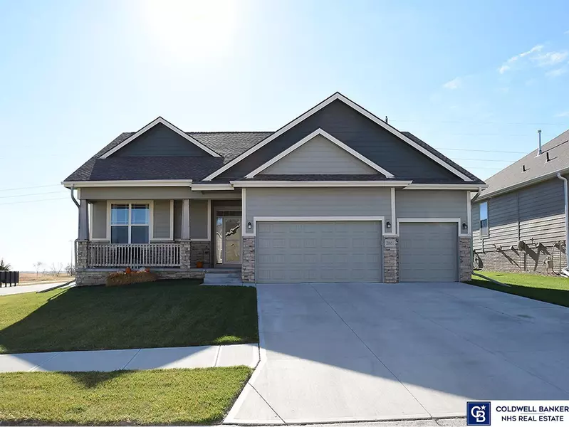 20851 Jeannie Lane, Gretna, NE 68028