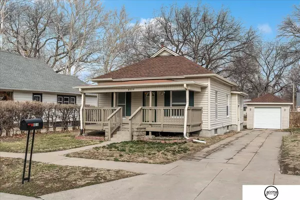 Lincoln, NE 68504,4210 Saint Paul Avenue