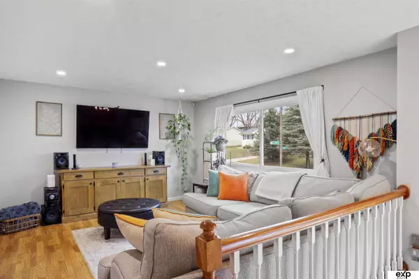 7524 S 76th Avenue, La Vista, NE 68128