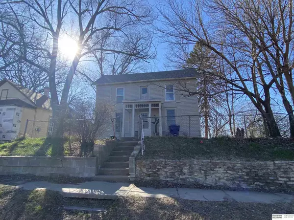 705 S 1st Street, Plattsmouth, NE 68048