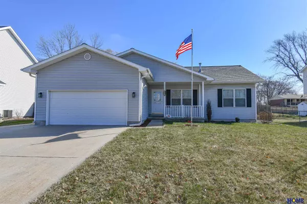 10810 N 136th Street, Waverly, NE 68462