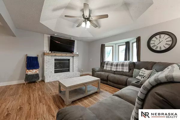 Council Bluffs, IA 51503,142 Woodbury Circle